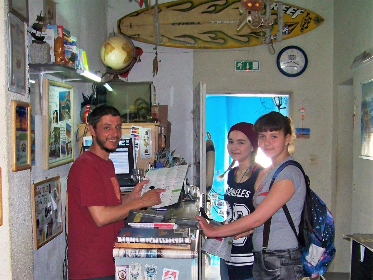 Yo Ho Hostel Varna Exterior foto